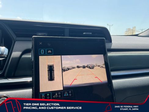 New 2026 GMC Terrain AT4 w/ Convenience Package III AWD/4WD image 32