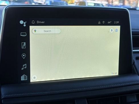 Used 2022 Chevrolet Tahoe Z71 w/ Off-Road Capability Package image 41