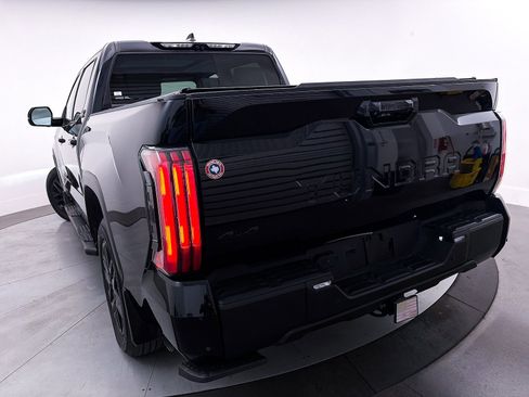 Used 2024 Toyota Tundra Limited image 4
