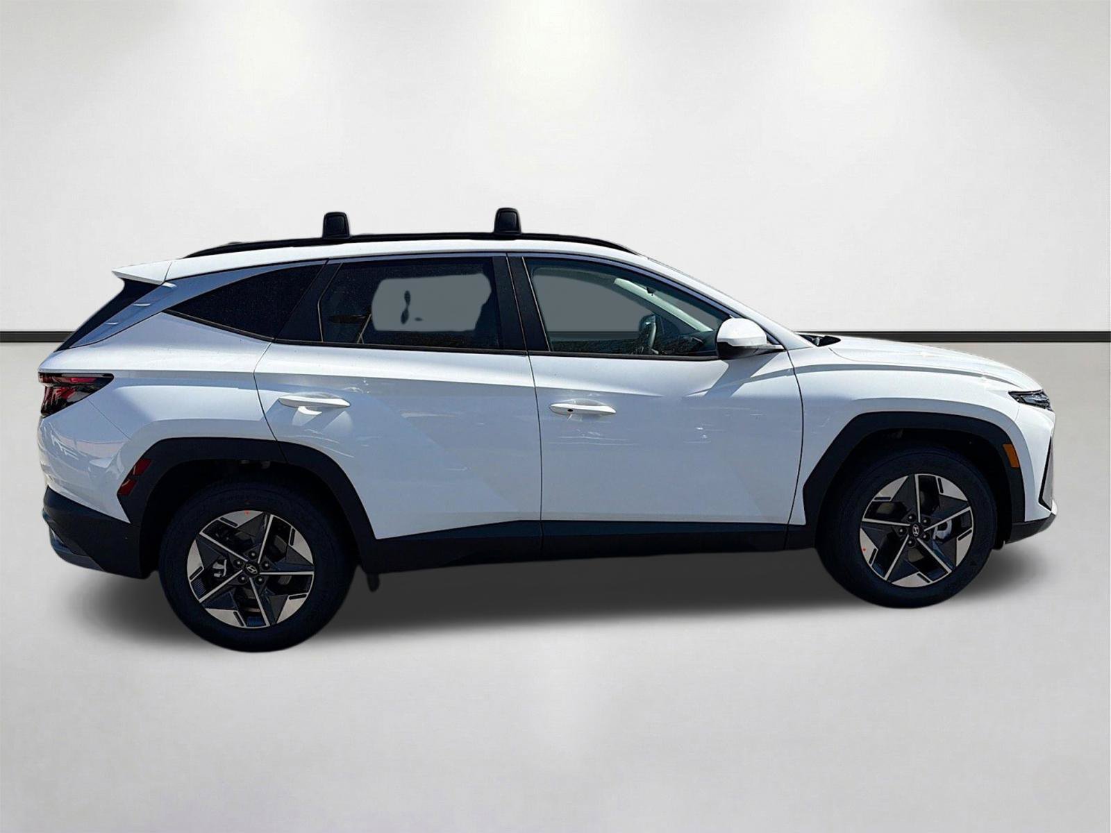 New 2026 Hyundai Tucson SEL FWD image 2