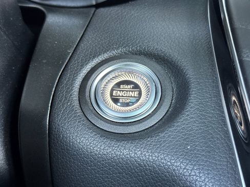 Certified 2022 Mercedes-Benz GLC 300 image 25