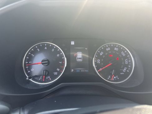 Used 2022 Toyota RAV4 LE FWD image 21