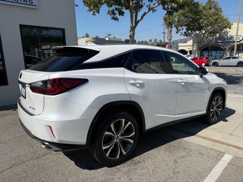 Used 2019 Lexus RX 350 FWD w/ Navigation Package image 8
