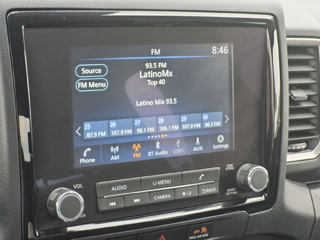 Used 2024 Nissan Frontier SV RWD image 18