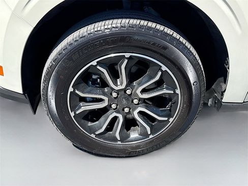 Used 2024 Ford Maverick Lariat image 31