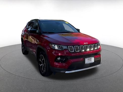 Used 2025 Jeep Compass Limited AWD/4WD image 6
