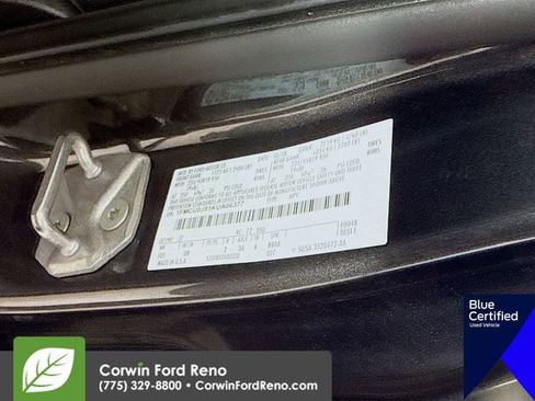 Certified 2019 Ford Escape Titanium FWD image 35