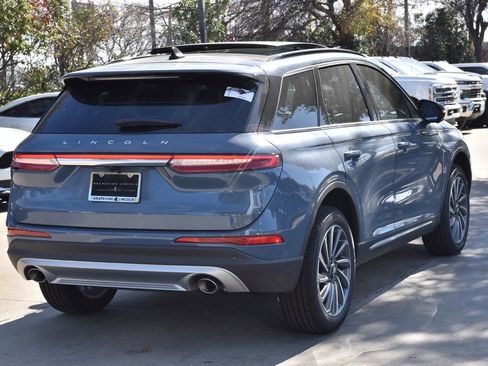 New 2026 Lincoln Corsair Reserve image 7