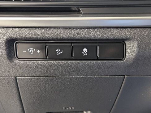 Used 2024 Kia Telluride S w/ S Sunroof Package FWD image 12