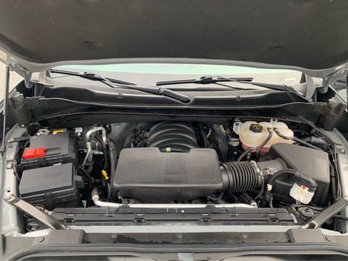 Used 2024 Chevrolet Silverado 1500 LT Trail Boss w/ Convenience Package II image 7