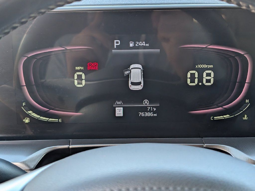 Certified 2023 Kia Telluride S w/ S Sunroof Package FWD image 25