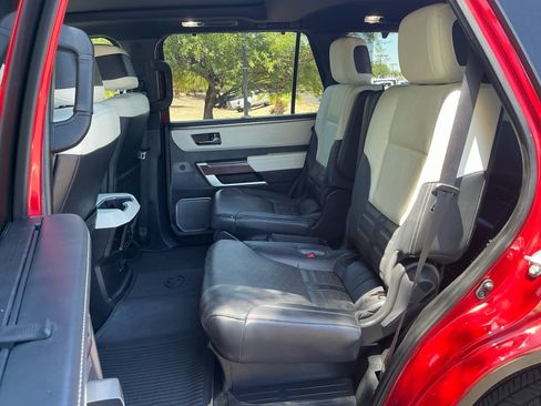 Used 2024 Toyota Sequoia Capstone AWD/4WD image 17