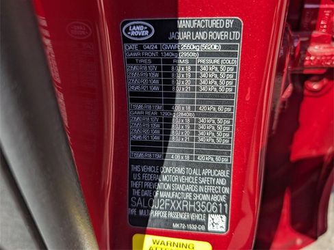 Used 2024 Land Rover Discovery Sport S image 28