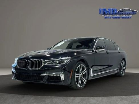 Used 2017 BMW 750i xDrive AWD/4WD image 2
