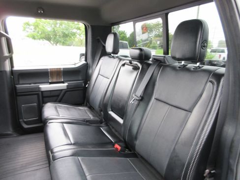 Used 2019 Ford F150 Lariat AWD/4WD image 22