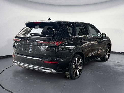 New 2026 Mitsubishi Outlander SE image 5