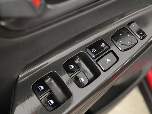 Used 2020 Hyundai Kona SEL Plus w/ Cargo Package image 9