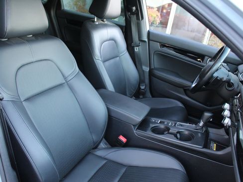 Used 2022 Honda Civic Sport Touring image 15