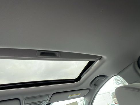 Used 2018 Honda CR-V EX image 19