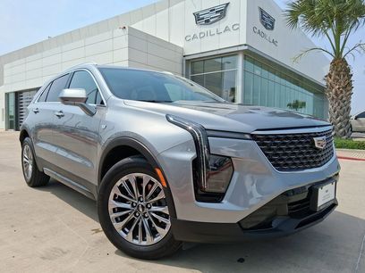 Used 2025 Cadillac XT4 Premium Luxury w/ LPO, Floor Liner Package
