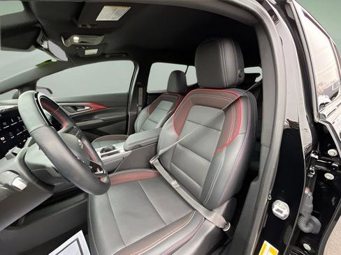 Used 2024 Chevrolet Equinox EV RS image 12