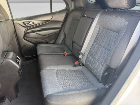 Used 2024 Chevrolet Equinox LT AWD/4WD image 14