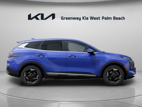 New 2026 Kia Sportage EX FWD image 8