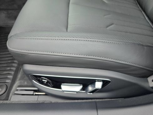 New 2026 Audi A8 L 3.0T AWD/4WD image 18