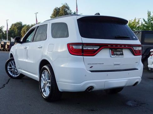 Used 2023 Dodge Durango GT image 9