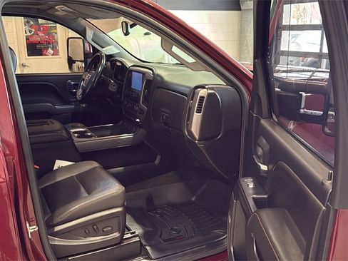 Used 2016 GMC Sierra 2500 SLT w/ Duramax Plus Package image 12