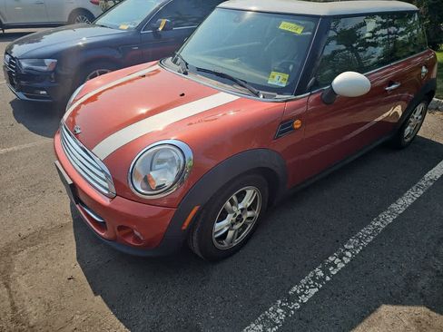 Used 2013 MINI Cooper Hardtop FWD image 1