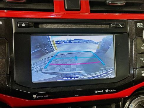 Used 2018 Toyota 4Runner TRD Off-Road w/ TRD Performance Package image 14