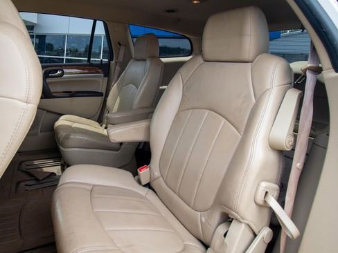 Used 2012 Buick Enclave Leather FWD image 9