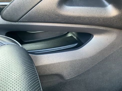 Used 2023 Buick Envision Essence FWD image 34