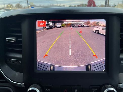 Used 2024 RAM 2500 Big Horn image 17