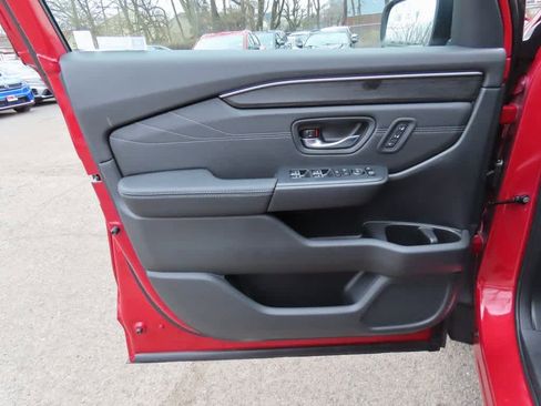 New 2026 Honda Pilot Touring image 19