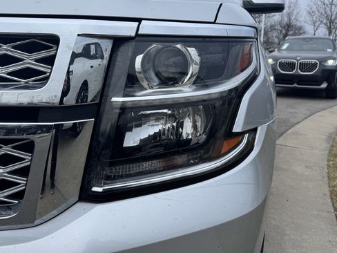 Used 2017 Chevrolet Tahoe LT w/ LT Signature Package image 5