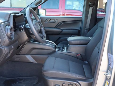 Used 2024 Chevrolet Colorado Trail Boss w/ Advanced Trailering Package image 13