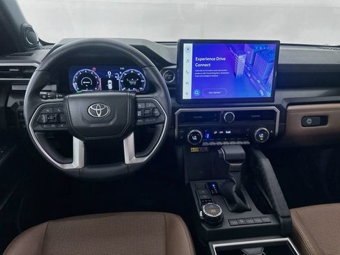 Used 2026 Toyota 4Runner Limited AWD/4WD image 23