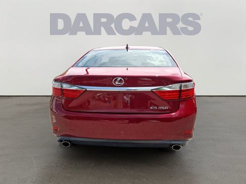 Used 2015 Lexus ES 350 w/ Luxury Package FWD image 5
