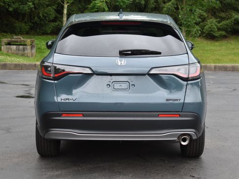 New 2027 Honda HR-V Sport image 7