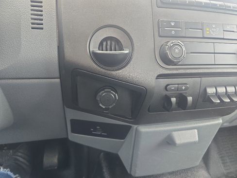 Used 2015 Ford F350 XL w/ XL Value Package image 22