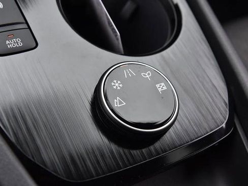 New 2026 Nissan Rogue SV image 17