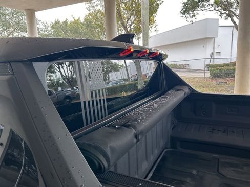 Used 2024 GMC Hummer EV 3X image 43