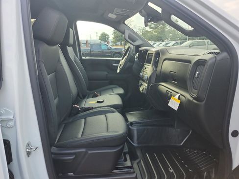 New 2026 GMC Sierra 2500 Pro image 11
