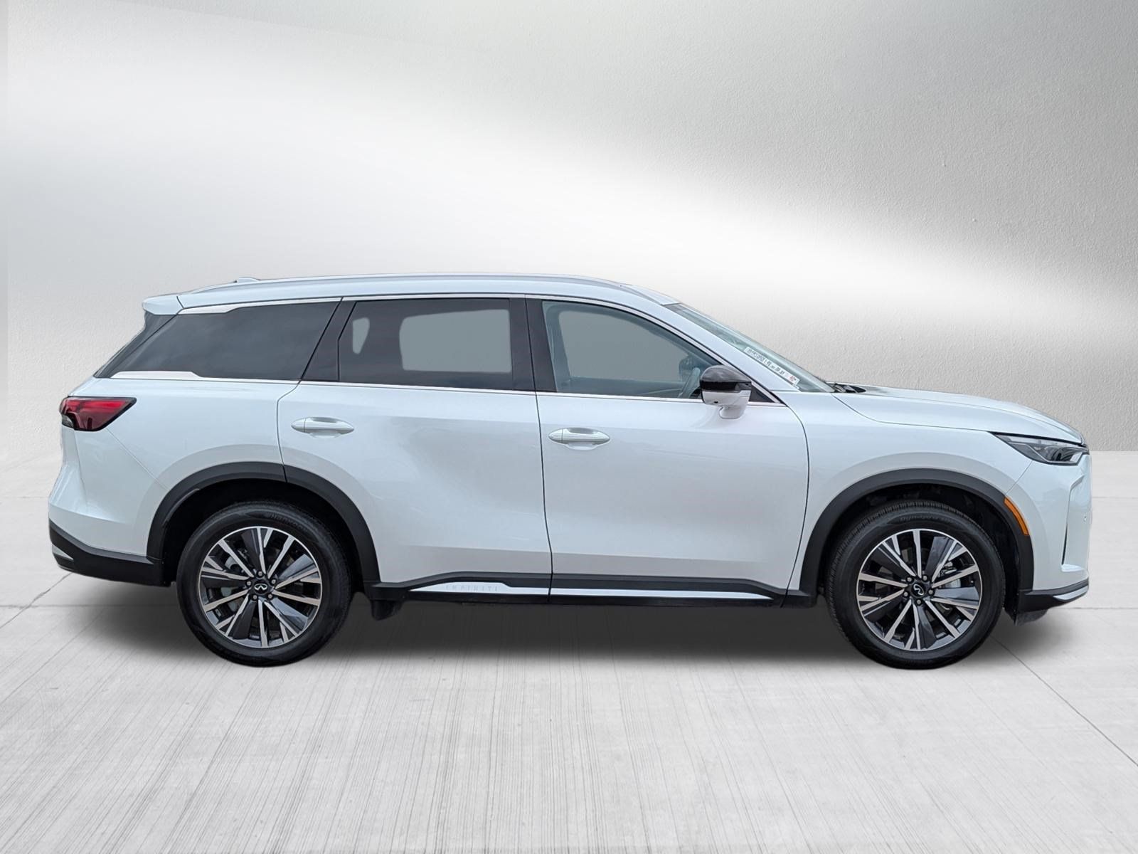 Used 2026 INFINITI QX60 Luxe AWD/4WD image 8