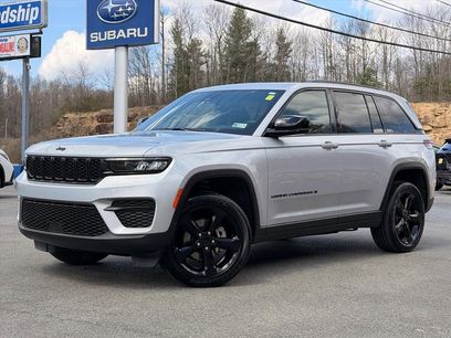 Used 2024 Jeep Grand Cherokee Altitude