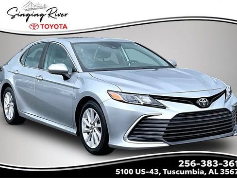 Used 2023 Toyota Camry LE FWD image 1