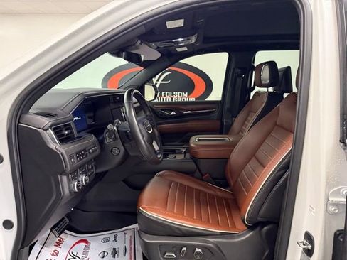 Certified 2024 GMC Yukon Denali Ultimate image 11