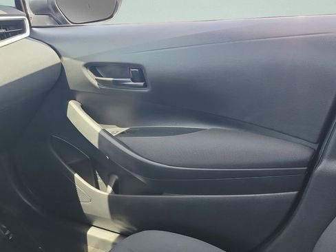 Used 2023 Toyota Corolla LE FWD image 13